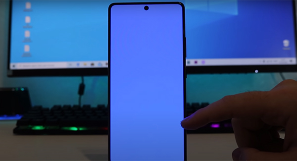 Синий экран на Samsung